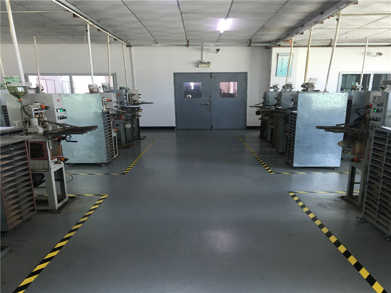 成形機